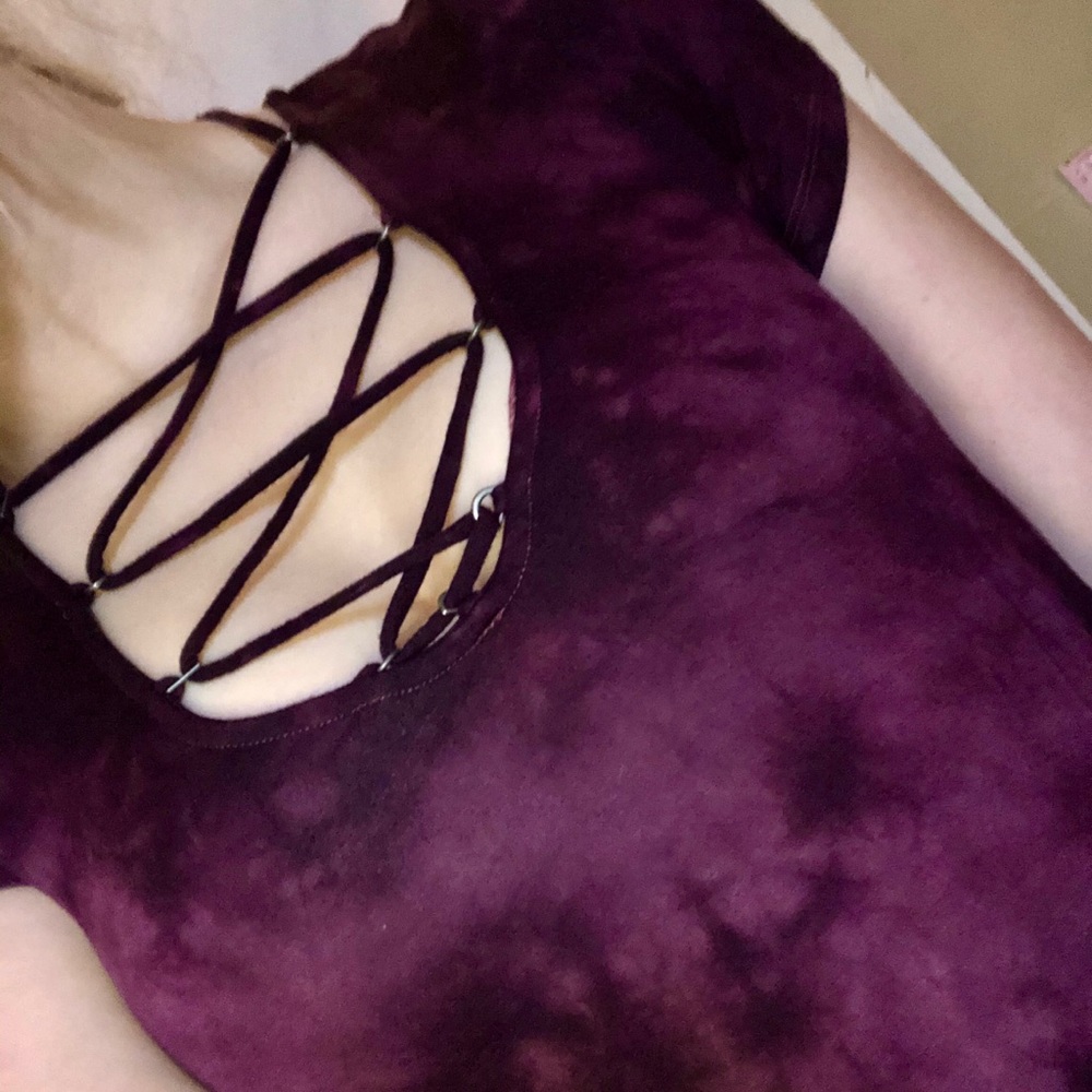 AEO Criss Cross Soft & Sexy Tee